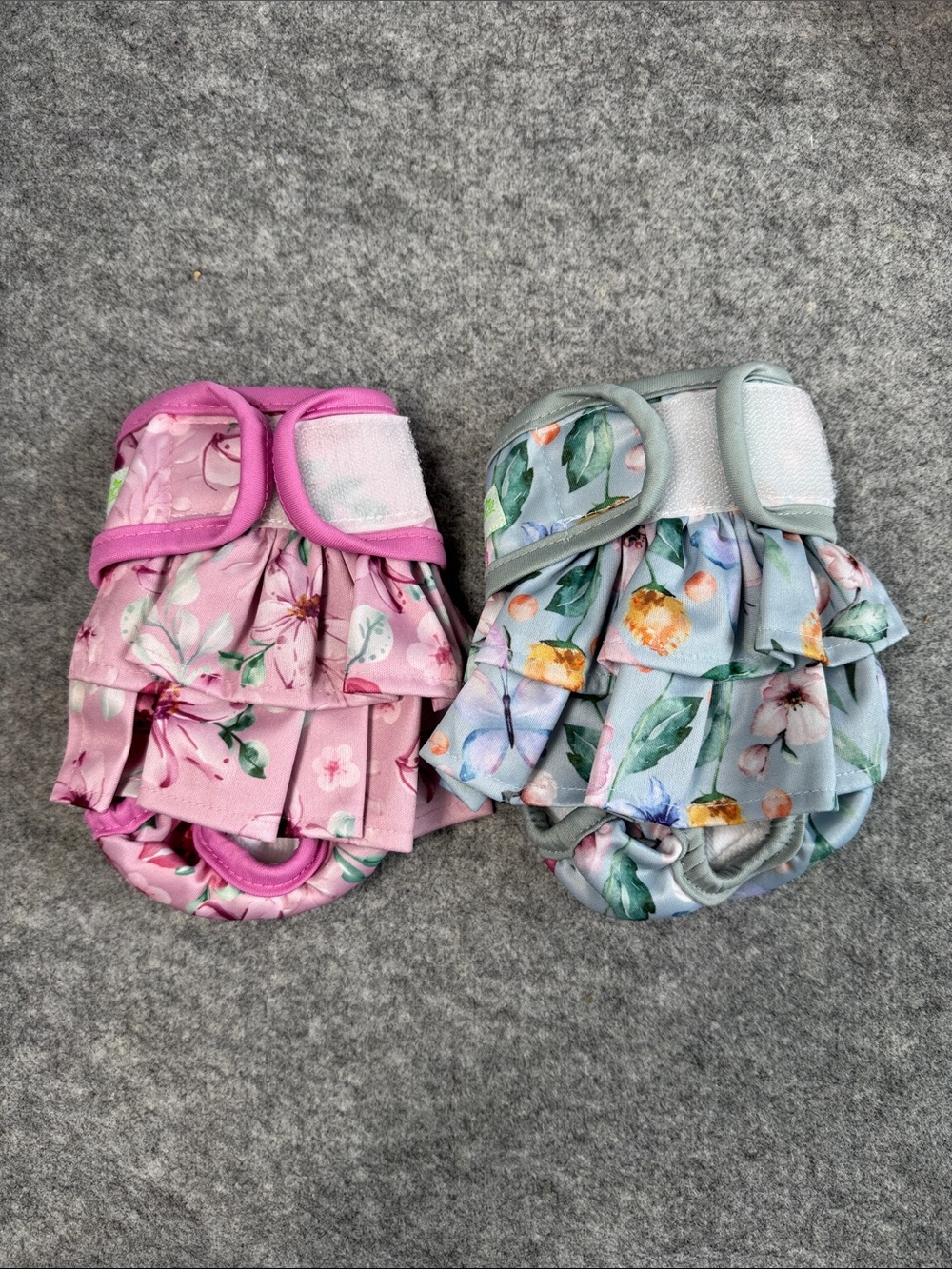 Wegreeco Reusable Female Dog Diapers Small Floral Ruffle Set of 2